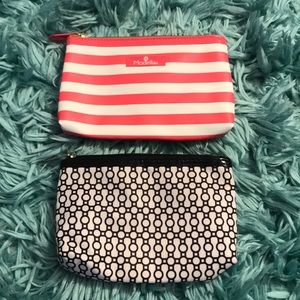 Makeup/cosmetic bags